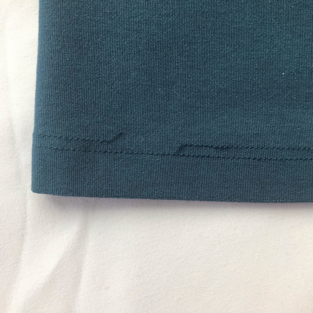 Beyond Yoga | Spacedye High-Waisted Biker Shorts Deep Teal Size Medium - Picture 6 of 6